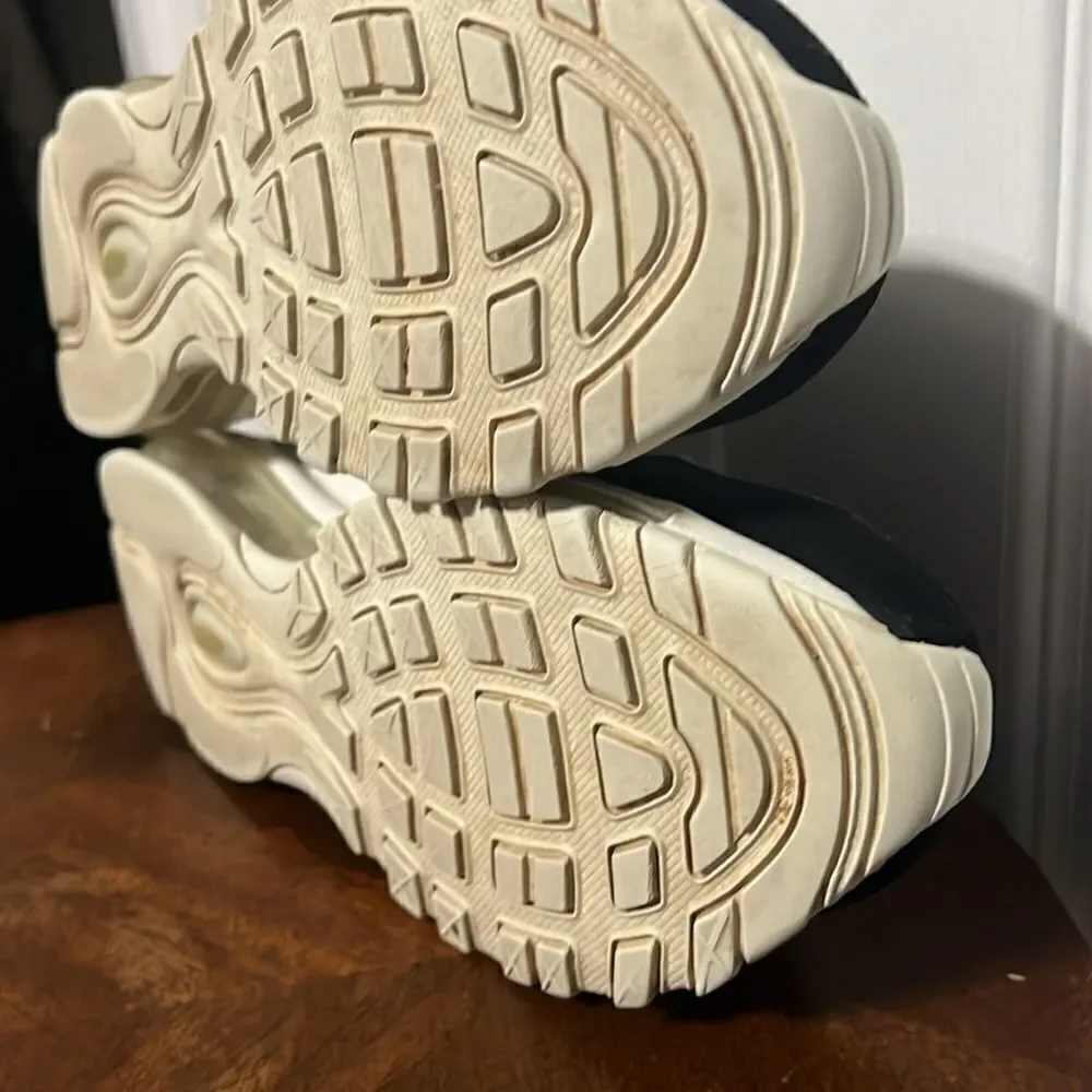 🔥🔥‎ NIKE AIR MAX 97 Running Shoes - Black/White - Women Sz 7 - EXCELLENT